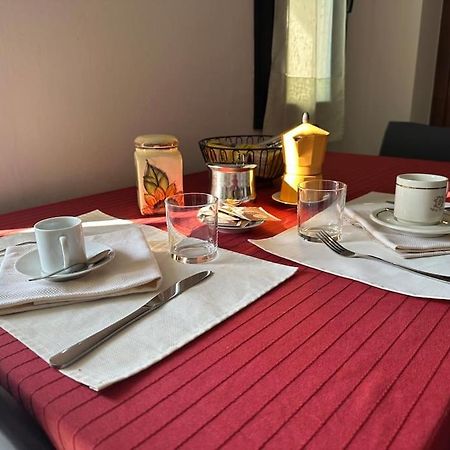 Apartamento Mati Malpensa Con Navetta 20Eur Lonate Pozzolo Exterior foto